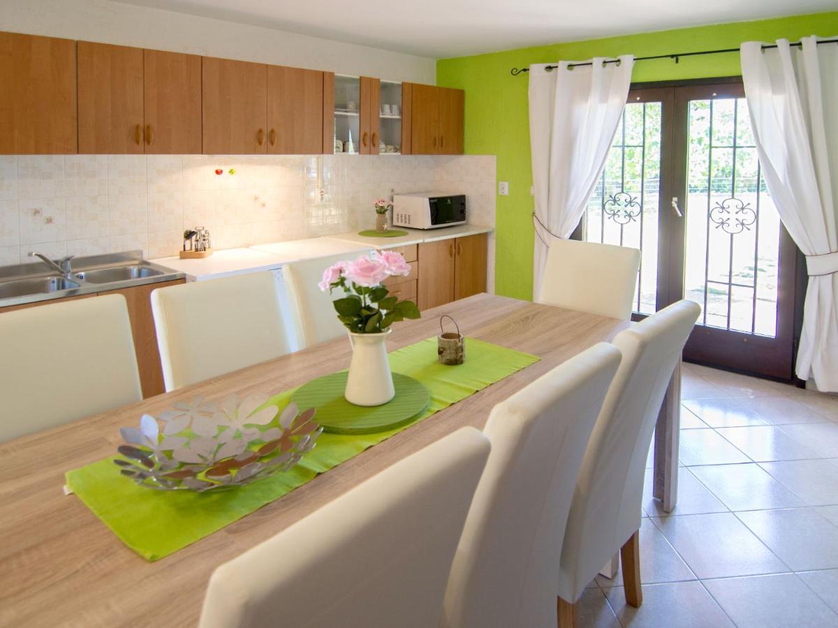 Holiday Home Sara - Prc136 By Interhome بوريتش المظهر الخارجي الصورة